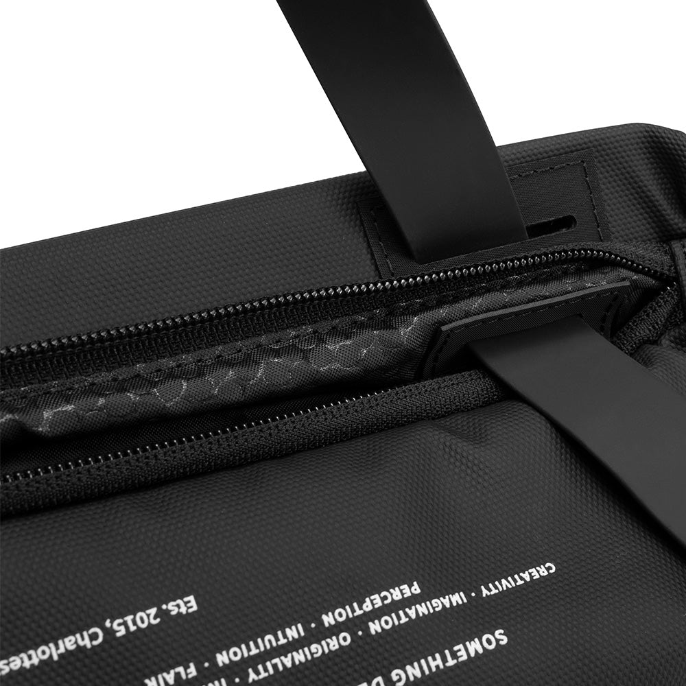 NIID Statement S6 Hybrid Sling Tote (7.5L - 15L)