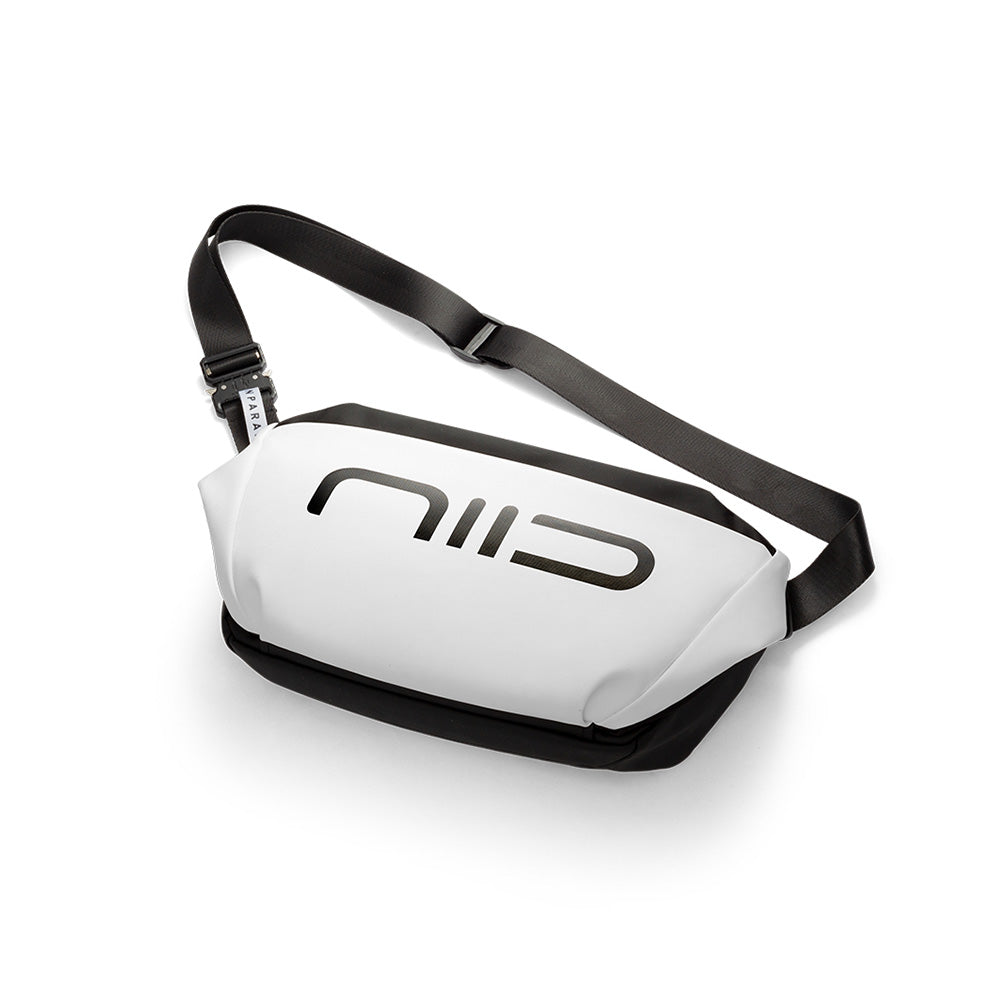 NIID Statement S4 Sling Bag