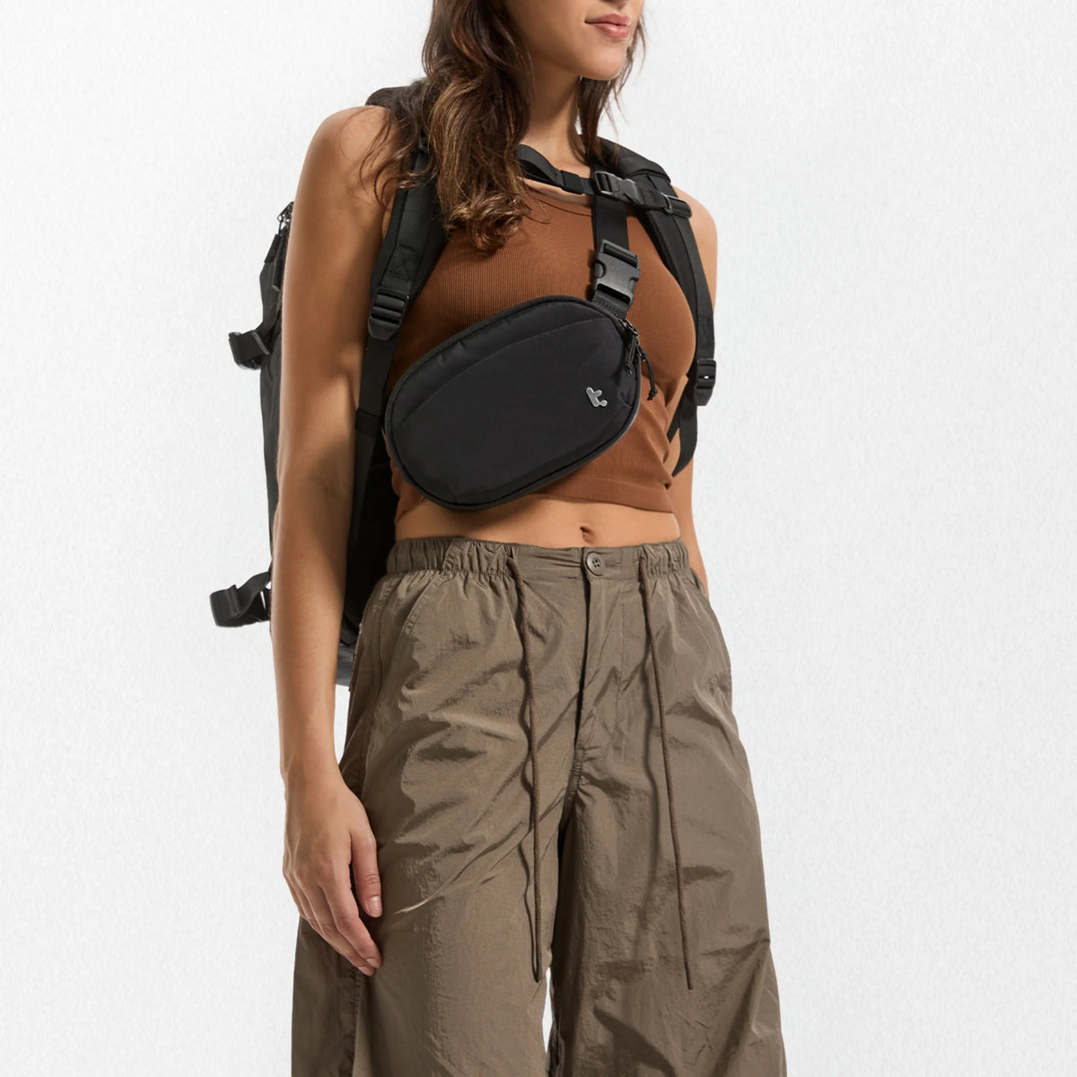 tomtoc women Slingbean Belt Bag (1.5L) - T32S1 in black colour