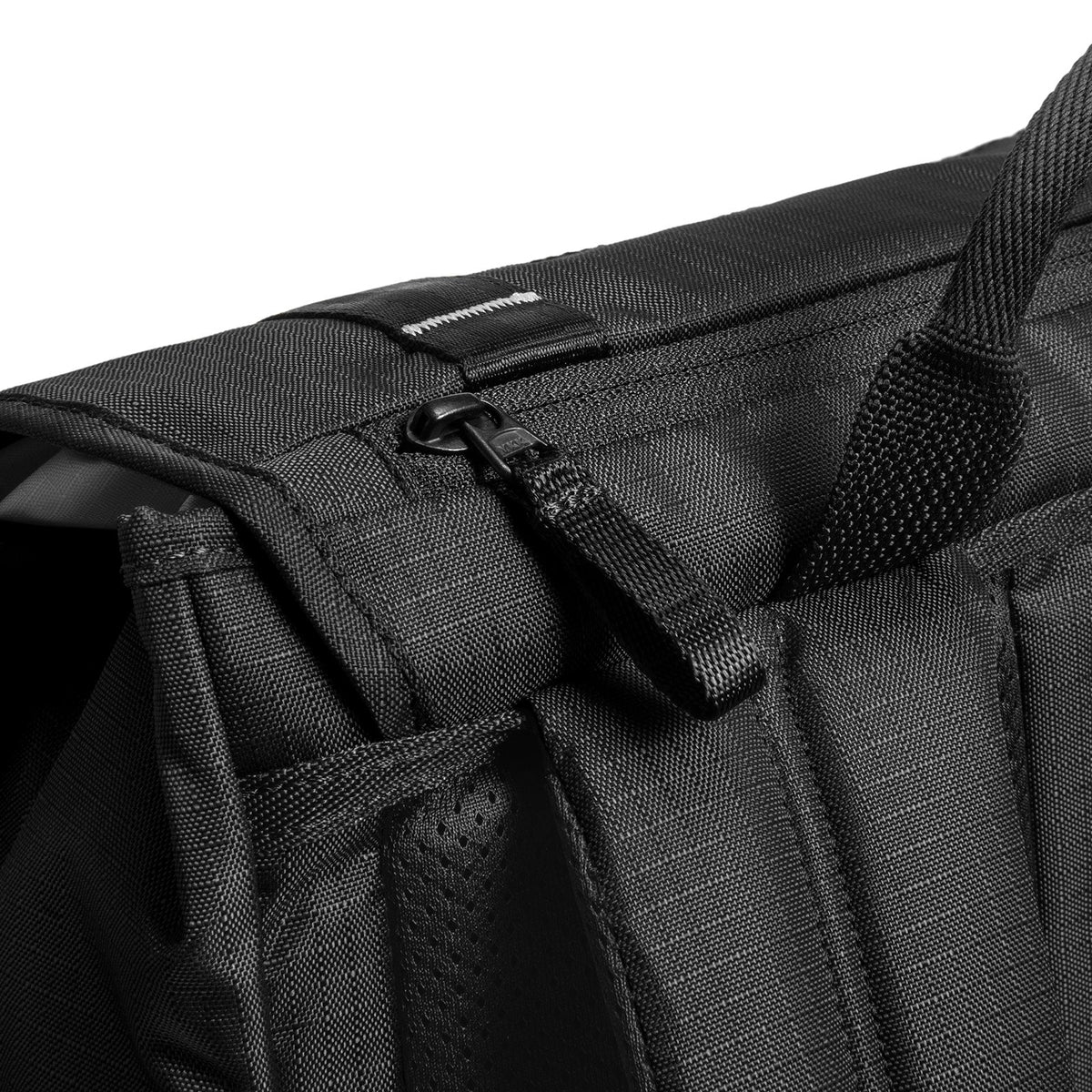 Vinpack Liteway Laptop Backpack Medium (22L) - TA1