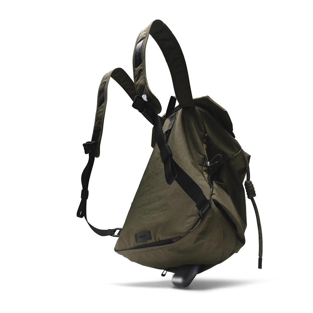 NIID VIA Expandable Backpack (9L - 28L)